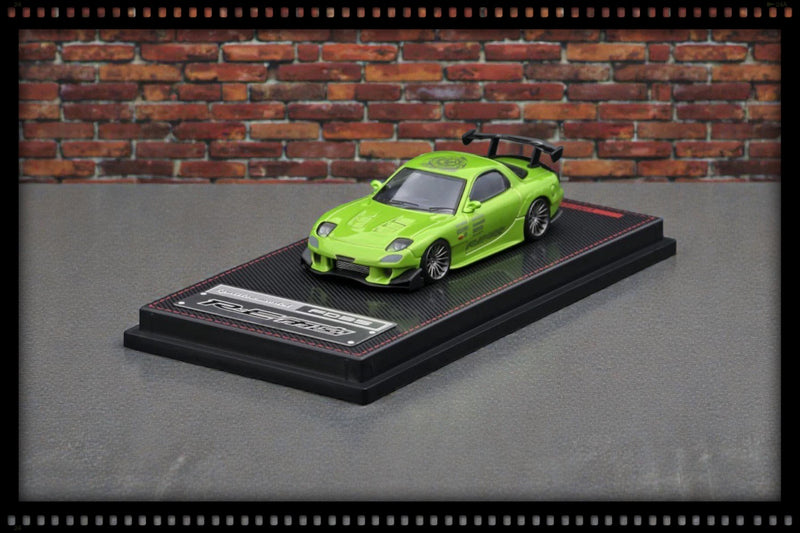 Load image into Gallery viewer, Mazda RX-7 GREEN IGNITION MODEL 1:64
