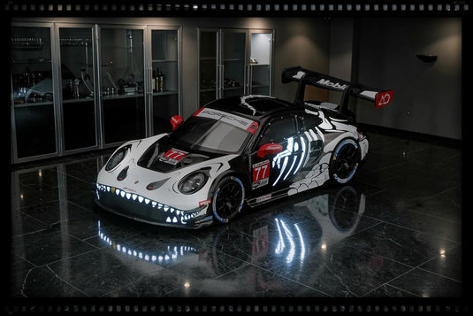 PORSCHE 911 (992) GT3 R