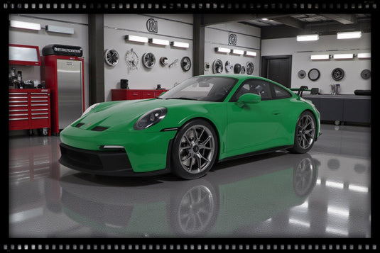 Porsche 911 [992] GT3 GREEN 2022 GT SPIRIT 1:8