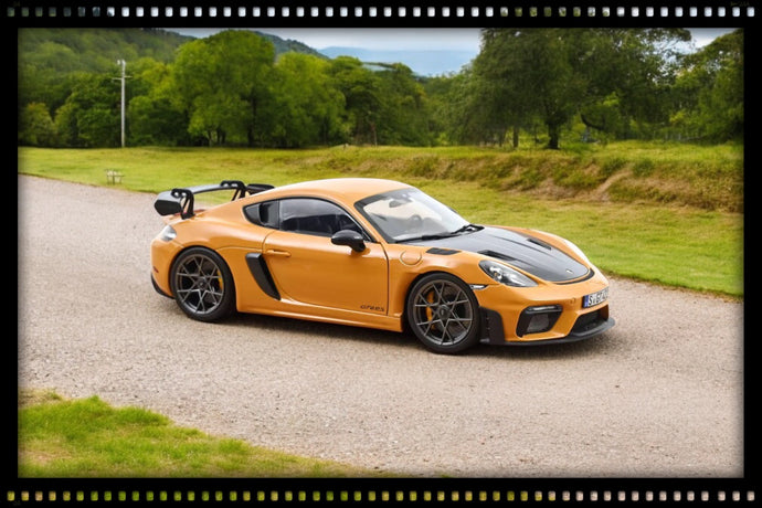 Porsche Cayman GT4 RS with pack Weissach 2023 Yellow NOREV 1:18