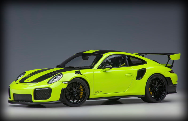 Laad de afbeelding in de Gallery-viewer, Porsche 911 (991.2) GT2 RS WEISSACH PACKAGE 2017 AUTOart 1:18
