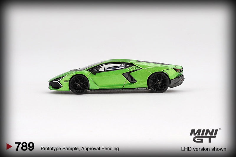 Chargez l&#39;image dans la visionneuse de la galerie, Lamborghini REVUELTO 2024 Vert (LHD) MINI GT 1:64
