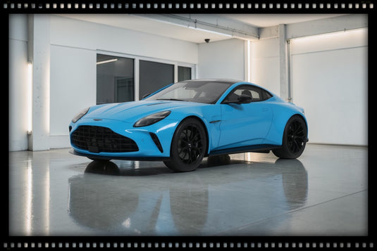 ASTON MARTIN VANTAGE ELWOOD BLUE 2024 GT SPIRIT 1:18