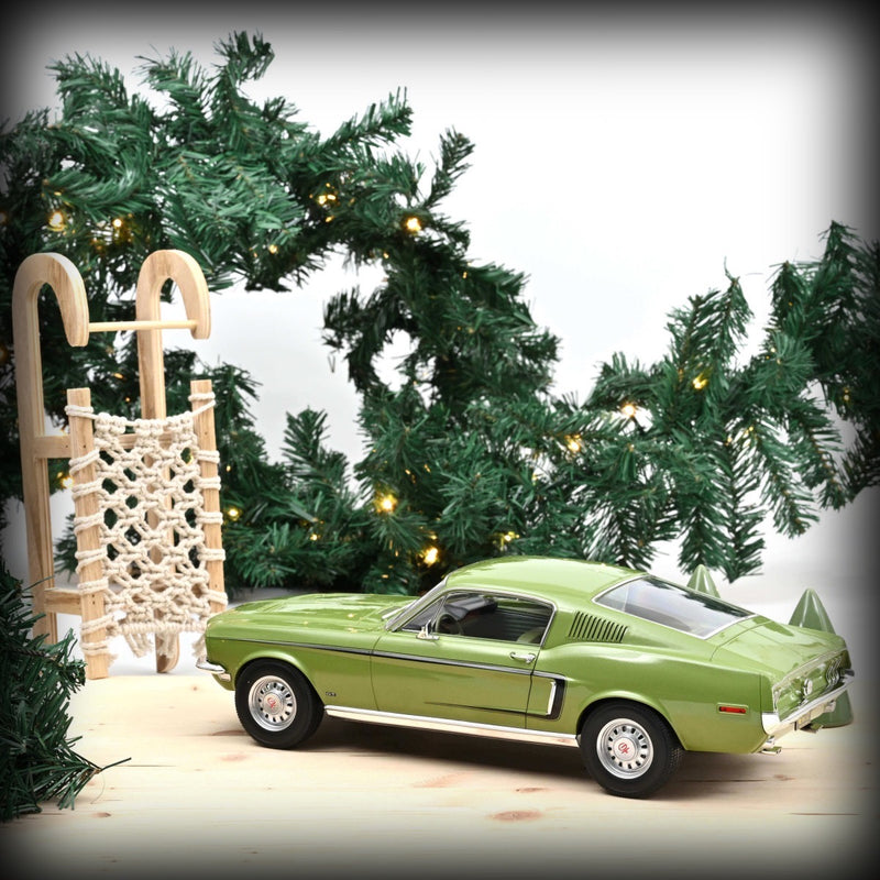 Chargez l&#39;image dans la visionneuse de la galerie, Ford Mustang Fastback GT 1968 NOREV 1:12
