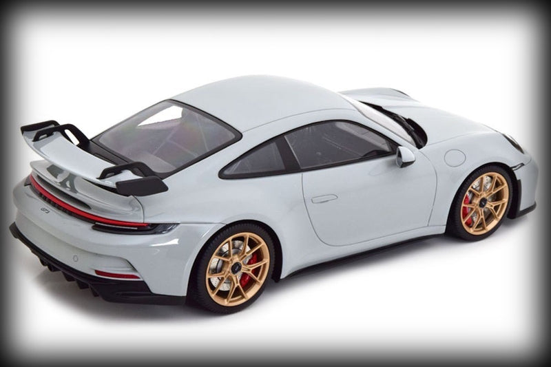 Load image into Gallery viewer, Porsche 911 (992) GT3 2021 MINICHAMPS 1:18
