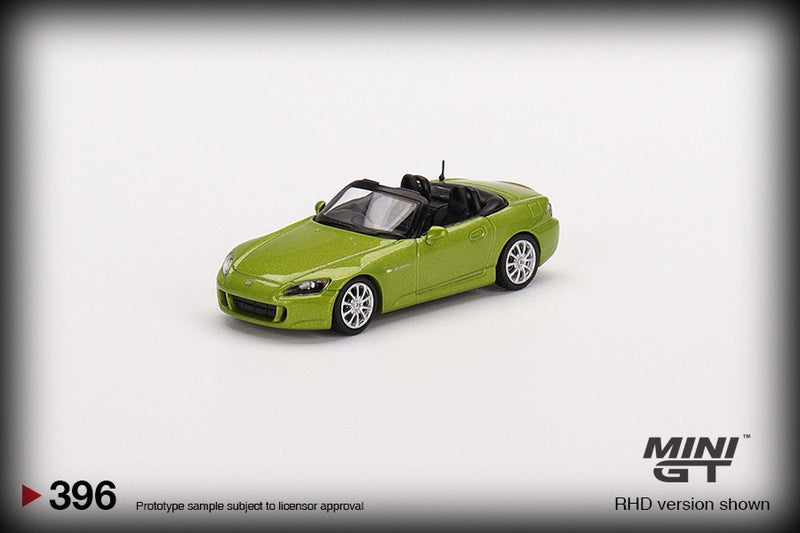 Chargez l&#39;image dans la visionneuse de la galerie, Honda S2000 (AP2) MINI GT 1:64
