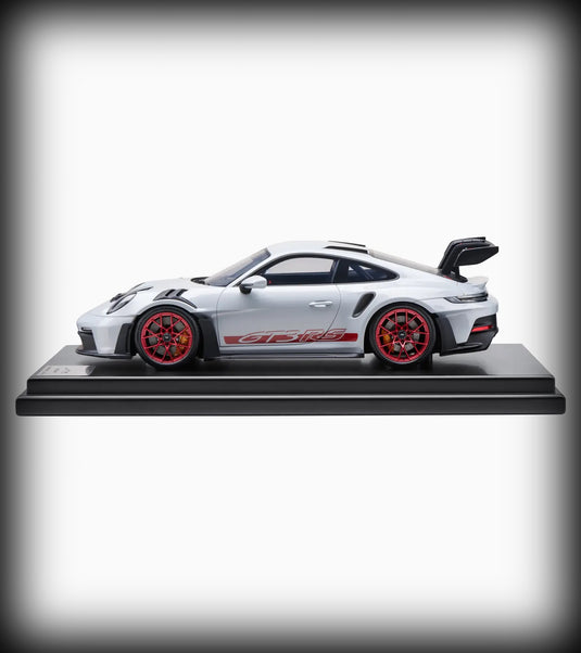 Porsche 911 GT3 RS (992) - LIMITED EDITION 300 pieces - PORSCHE DEALERMODEL 1:12