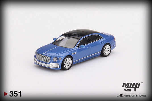 Bentley Flying Spur with black roof MINI GT 1:64