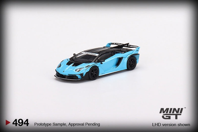 Laad de afbeelding in de Gallery-viewer, Lamborghini LB-Silhouette Works Aventador GT EVO (LHD) MINI GT 1:64
