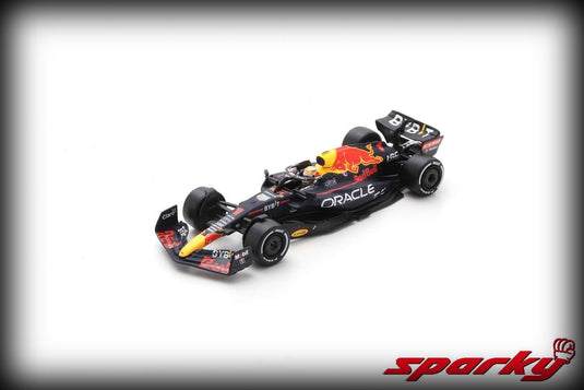 Oracle Red Bull Racing RB18 #1 Oracle Red Bull Racing Max Verstappen 2022 SPARK 1:64