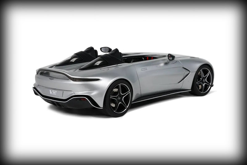 Laad de afbeelding in de Gallery-viewer, Aston Martin V12 SPEEDSTER 2021 GT SPIRIT 1:18
