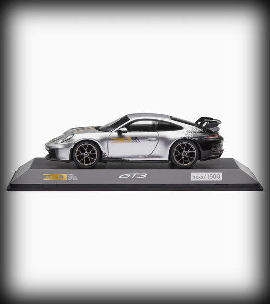 Porsche 911 GT3 30Y SUPERCUP - LIMITED EDITION 1500 pieces - PORSCHE DEALERMODEL 1:43