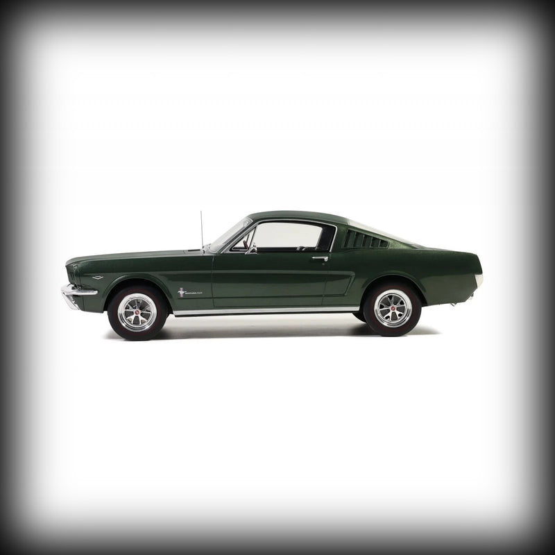 Chargez l&#39;image dans la visionneuse de la galerie, Ford MUSTANG FASTBACK IVY VERT POLY M1879 1965 OTTOmobile 1:12
