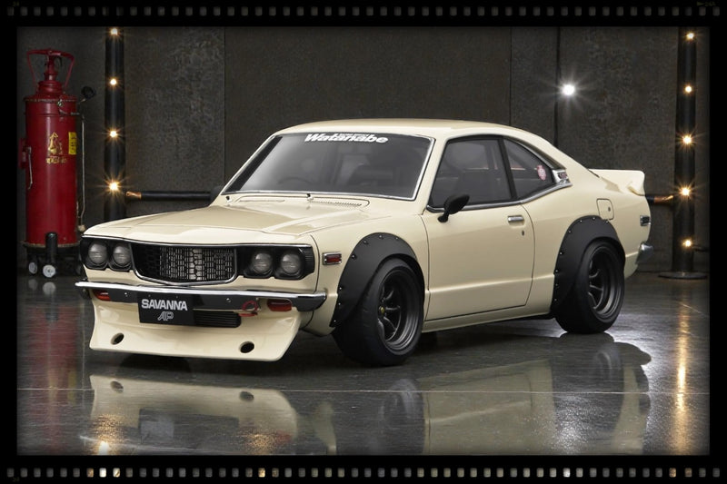 Load image into Gallery viewer, MAZDA SAVANNA (S124A) WHITE IGNITION MODEL 1:18

