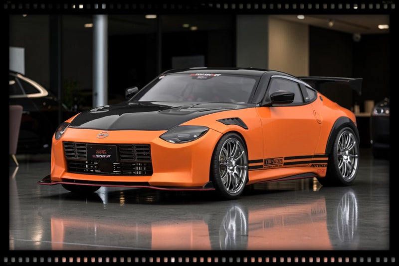 Laad de afbeelding in de Gallery-viewer, NISSAN TOP SECRET FAIRLADY Z (RZ34) ORANJE IGNITION MODEL 1:18
