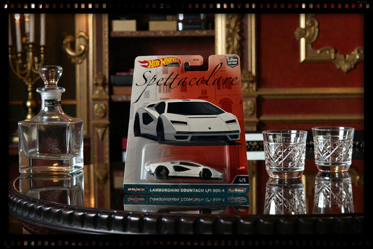 Lamborghini COUNTACH LPI 800-4 HOT WHEELS 1:64