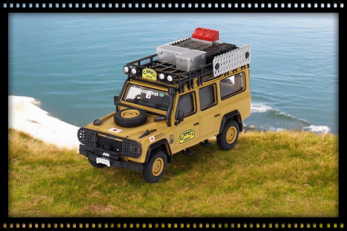 Land Rover DEFENDER 110 AMAZON TEAM JAPAN CAMEL TROPHY 1989 (LHD) MINI GT 1:64