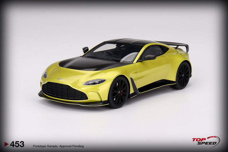 Laad de afbeelding in de Gallery-viewer, Aston Martin V12 VANTAGE (GEEL) TOP SPEED 1:18
