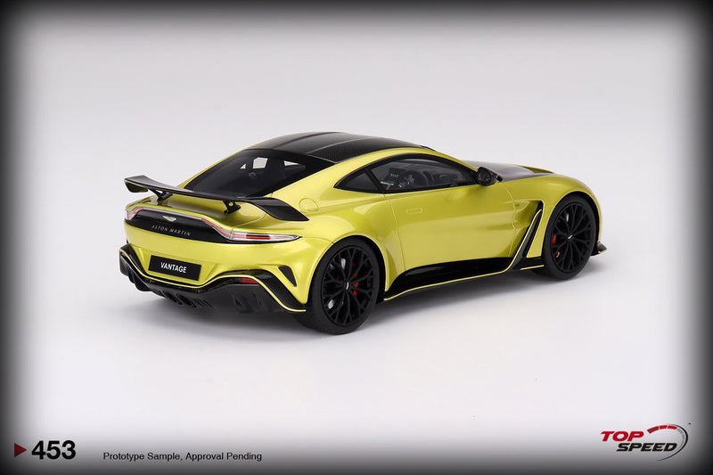 Load image into Gallery viewer, Aston Martin V12 VANTAGE (YELLOW) TOP SPEED 1:18
