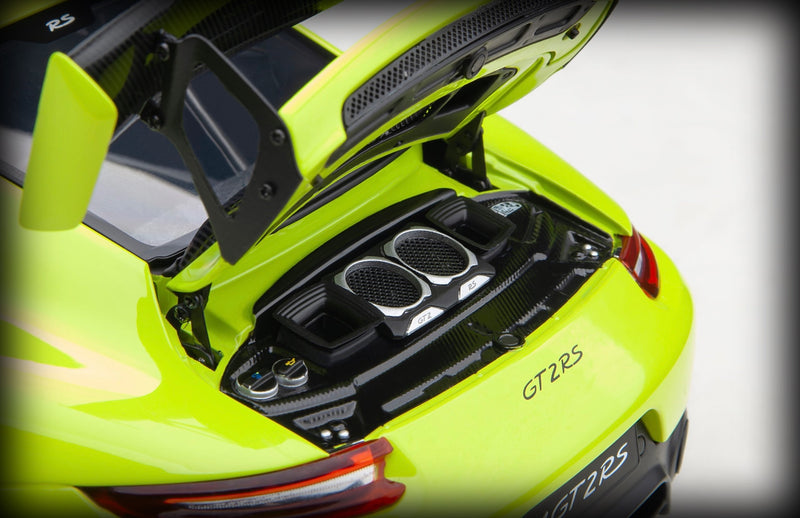 Chargez l&#39;image dans la visionneuse de la galerie, Porsche 911 (991.2) GT2 RS WEISSACH PACKAGE 2017 AUTOart 1:18
