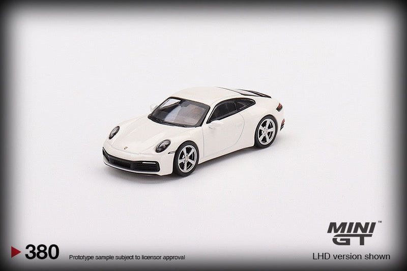 Chargez l&#39;image dans la visionneuse de la galerie, Porsche 911 (992) CARRERA S (RHD) MINI GT 1:64
