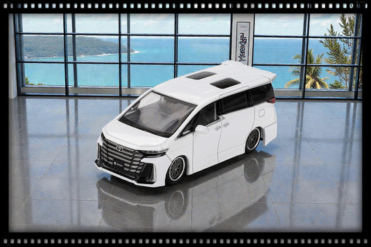 Toyota VELLFIRE 40 2025 (LHD) MINI GT 1:64