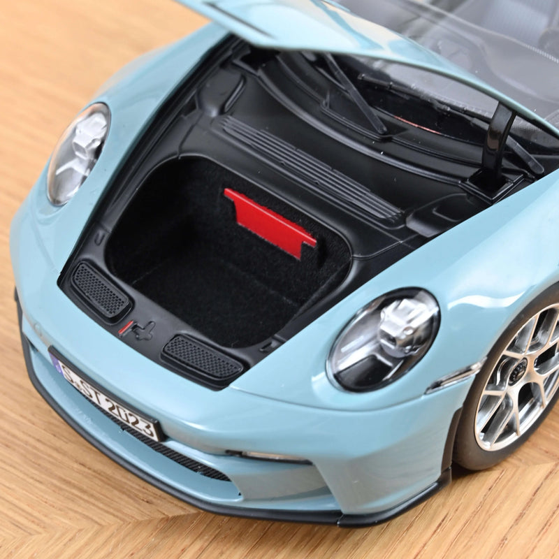 Chargez l&#39;image dans la visionneuse de la galerie, Porsche 911 S/T 2023 Bleu NOREV 1:18
