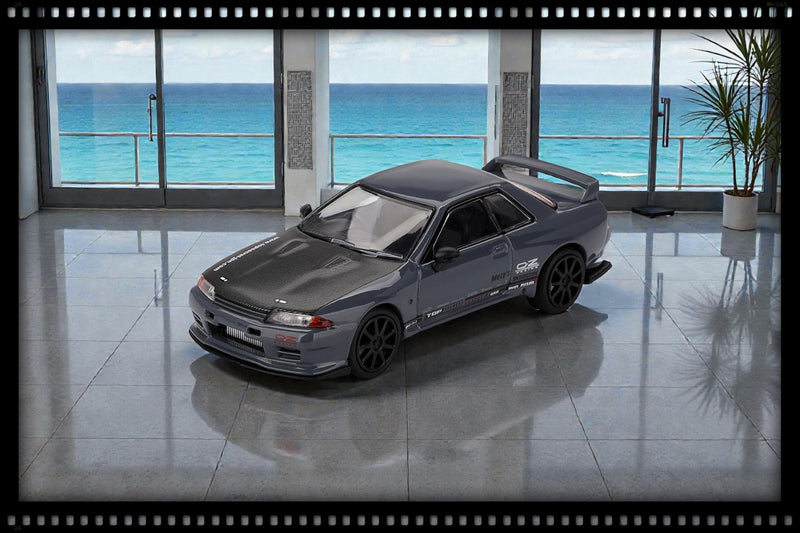 Laad de afbeelding in de Gallery-viewer, Nissan GTR TOP SECRET VR32 STEALTH GRIJS 2025 (RHD) MINI GT 1:64
