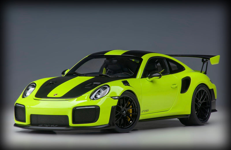 Chargez l&#39;image dans la visionneuse de la galerie, Porsche 911 (991.2) GT2 RS WEISSACH PACKAGE 2017 AUTOart 1:18
