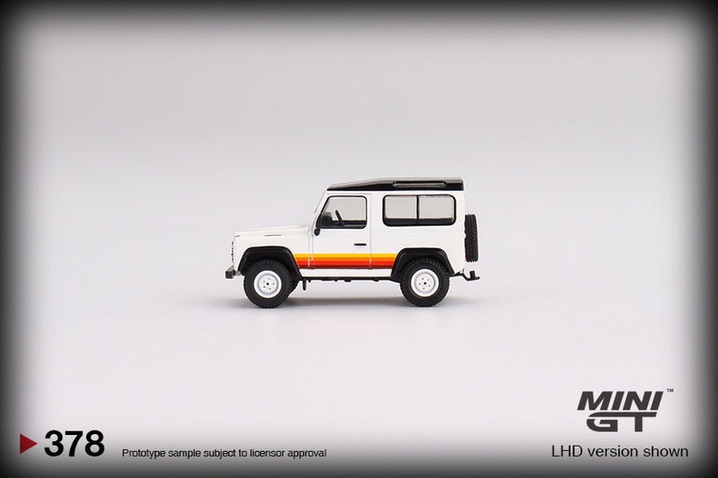Load image into Gallery viewer, Land Rover Defender 90 Wagon (LHD) MINI GT 1:64
