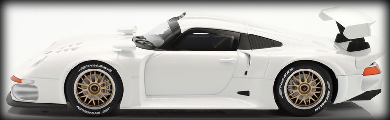 Load image into Gallery viewer, Porsche 911 GT1 STREET VERSION 1997 WERK83 1:18
