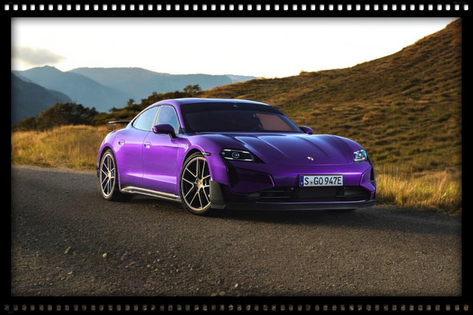 Porsche TAYCAN TURBO GT MAUVE SKY METALLIC 2023 GT SPIRIT 1:18