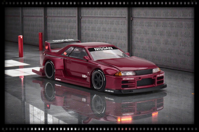 Laad de afbeelding in de Gallery-viewer, Nissan SKYLINE GTR (R32) KAIDO WORKS V1 1989 MINI GT 1:64
