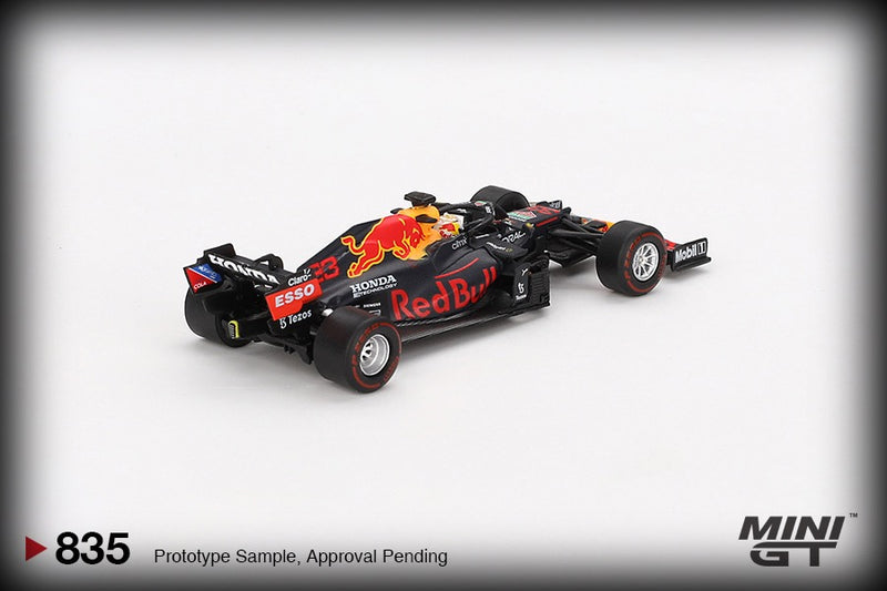 Chargez l&#39;image dans la visionneuse de la galerie, RedBull RACING RB16B #33 MAX VERSTAPPEN ABU DHABI GRAND PRIX GAGNANT 2021 MINI GT 1:64
