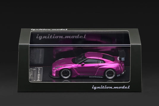 NISSAN PANDEM R35 GT-R ROSE MÉTALLISÉ IGNITION MODEL 1:64