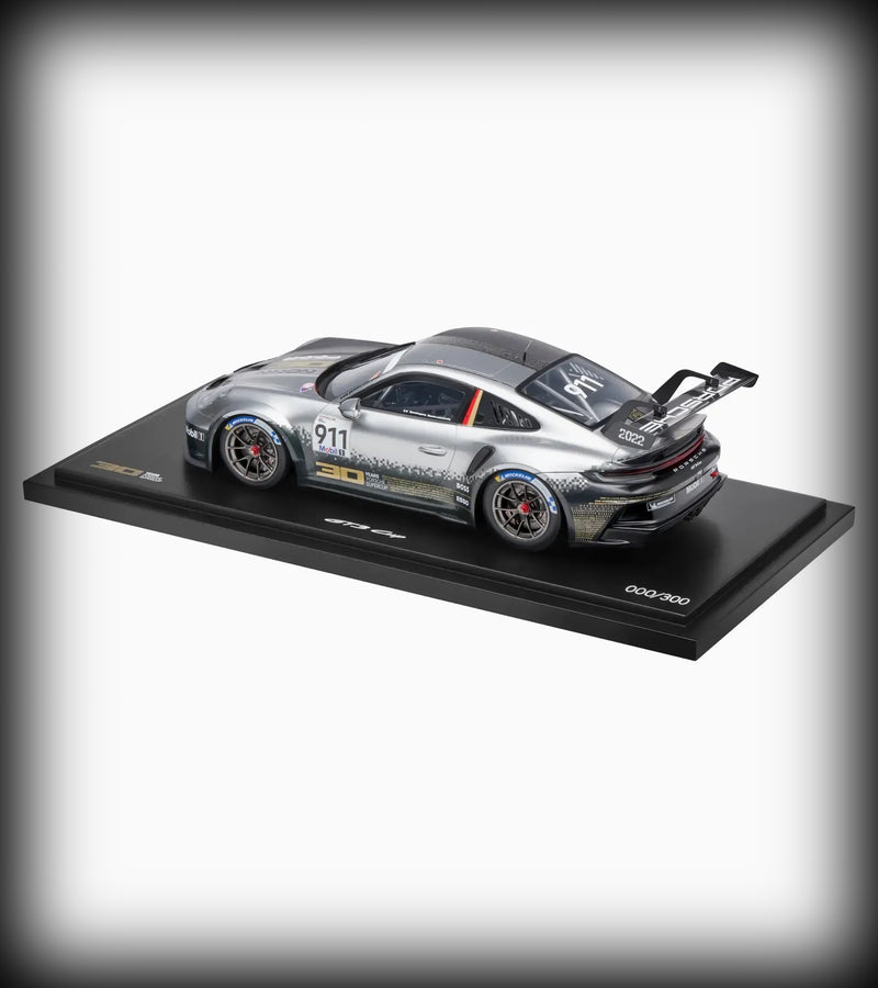 Chargez l&#39;image dans la visionneuse de la galerie, Porsche 911 GT3 CUP #911 30Y SUPERCUP - ÉDITION LIMITÉE 300 pièces - PORSCHE DEALERMODEL 1:18
