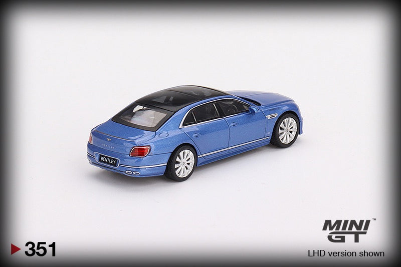 Load image into Gallery viewer, Bentley Flying Spur with black roof MINI GT 1:64
