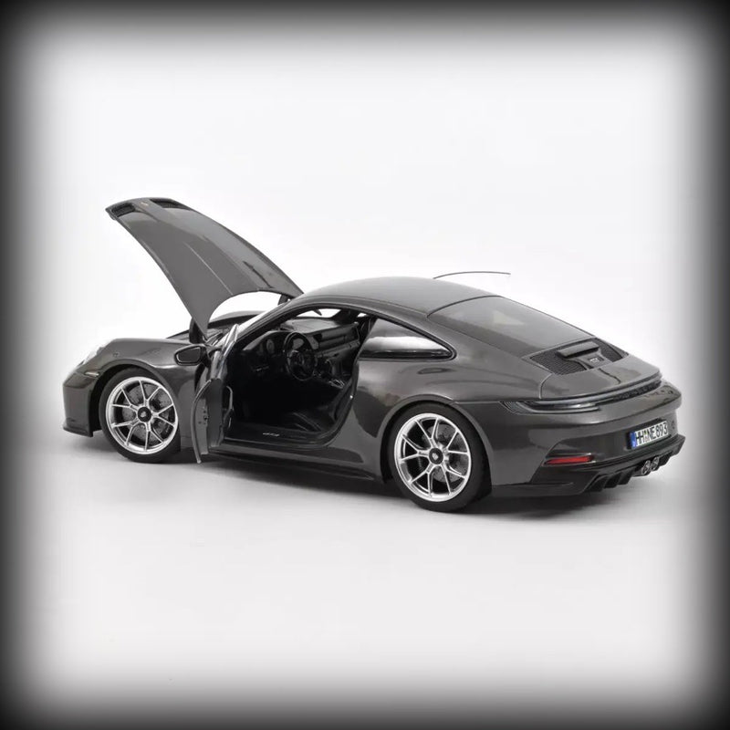 Chargez l&#39;image dans la visionneuse de la galerie, Porsche 911 GT3 with Touring Package 2021 NOREV 1:18
