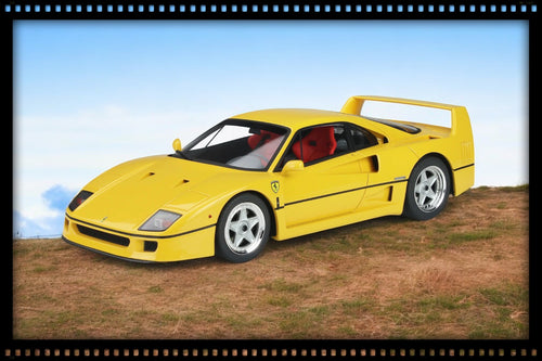 Ferrari F40 1984 GT SPIRIT 1:18