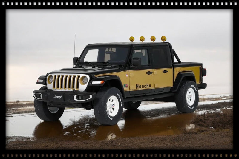 Load image into Gallery viewer, Jeep GLADIATOR HONCHO 2020 GT SPIRIT 1:18
