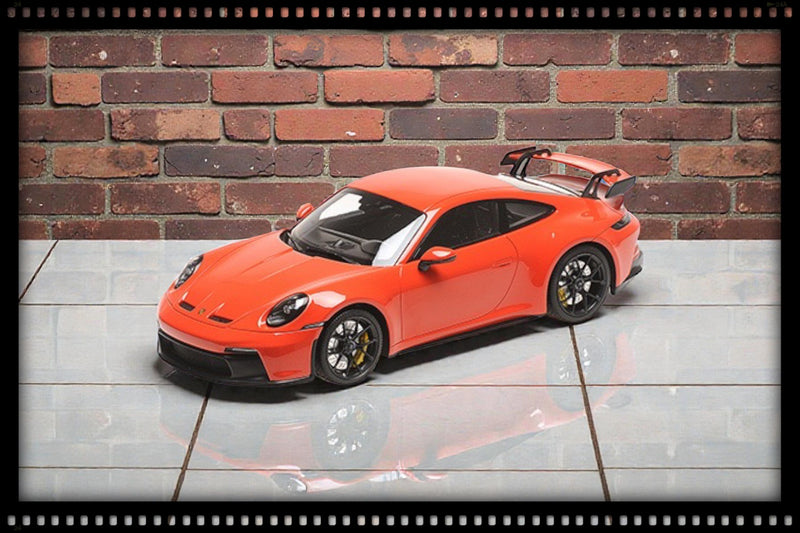 Load image into Gallery viewer, Porsche 911 (992) GT3 2021 Orange/Black MINICHAMPS 1:18

