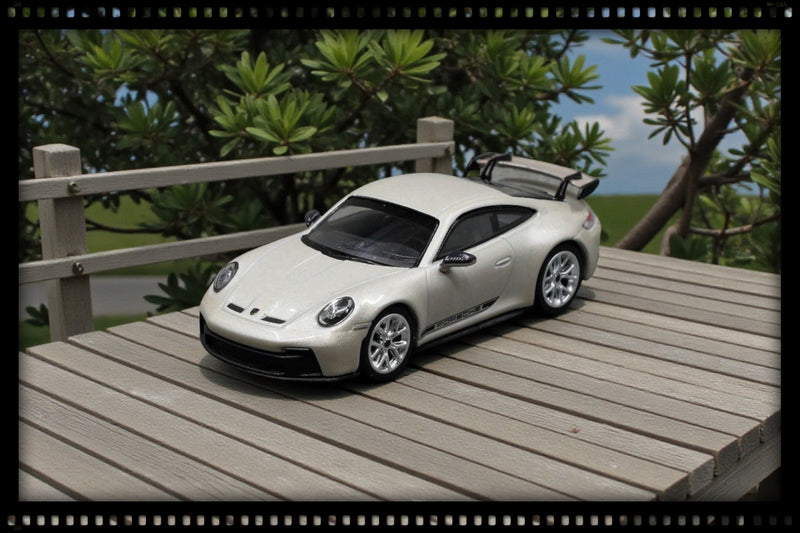 Load image into Gallery viewer, Porsche 911 (992) GT3 2021 Grey MINICHAMPS 1:64
