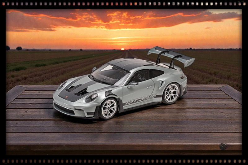 Load image into Gallery viewer, Porsche 911 (992) GT3RS 2023 SILVER MINICHAMPS 1:18
