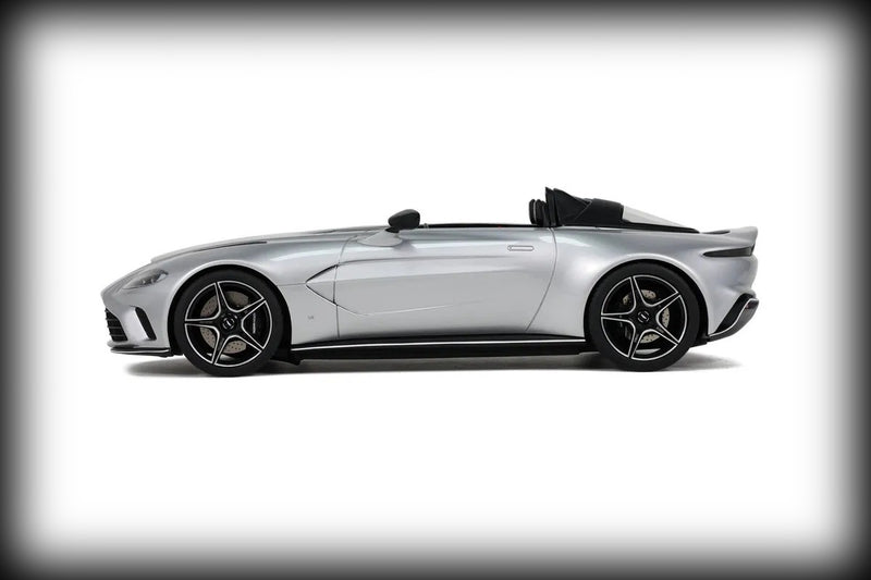 Laad de afbeelding in de Gallery-viewer, Aston Martin V12 SPEEDSTER 2021 GT SPIRIT 1:18
