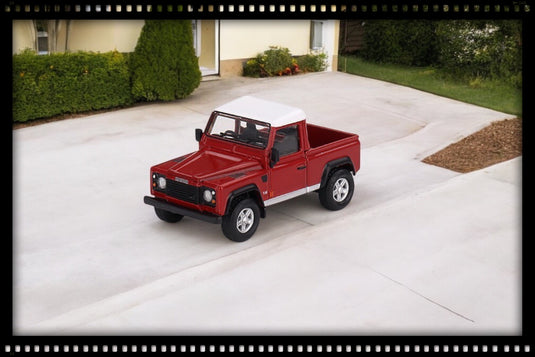 Land Rover Defender 90 Pick-up (LHD) MINI GT 1:64