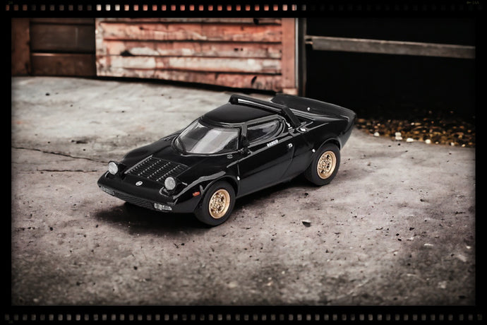 Lancia STRATOS HF STRADALE NERO 1973 (LHD) MINI GT 1:64