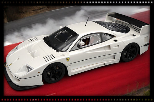 Ferrari F40 LM 1996 Press-versie Wit met zwarte velgen (LIMITED EDITION Nr.30/60 Met lederen basis / Zonder Case) TECNOMODEL 1:18