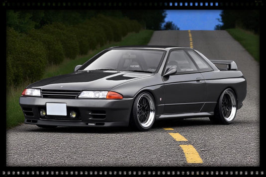 Nissan Skyline GT-R (R32) *MIDNIGHT R de Reina* avec figurine Ms. Reina Akikawa Gris IGNITION MODEL 1:18