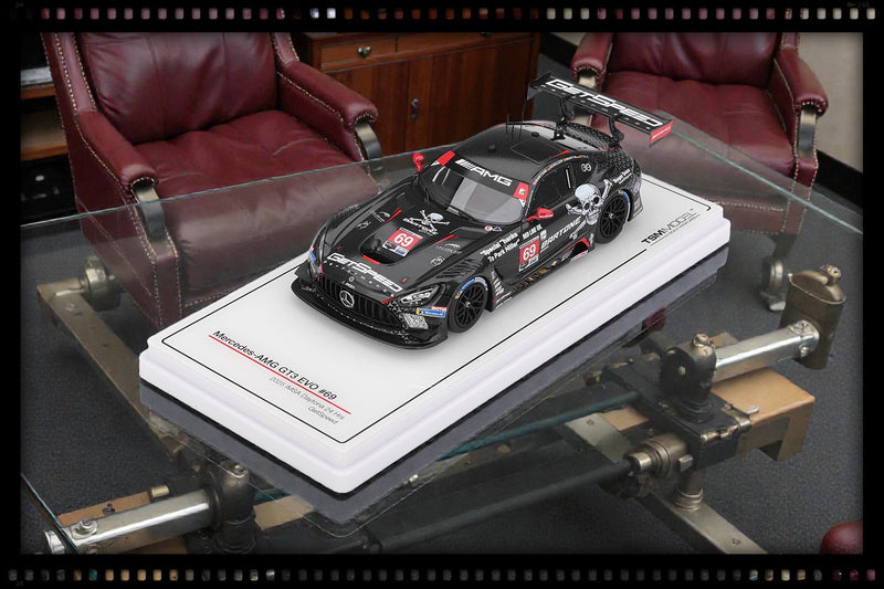Laad de afbeelding in de Gallery-viewer, Mercedes AMG GT3 EVO #69 GETSPEED DAYTONA 24 UUR 2025 TSM Model 1:43
