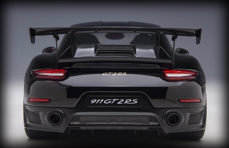 Laad de afbeelding in de Gallery-viewer, Porsche 911 (991.2) GT2 RS WEISSACH PAKKET 2017 AUTOart 1:18
